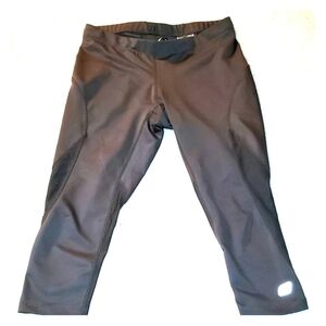 Roadrunner gray crop leggings M